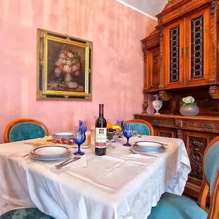 Romantic House Spettacolare Vista Mare Write Whotsapp Or Call The Number 377 5 Nove 38723 3*